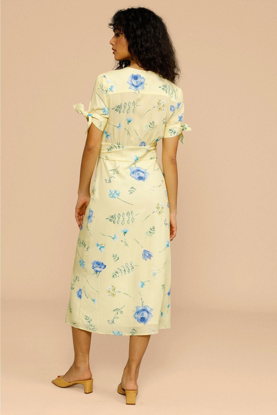French Style V-Neck Bow Short Sleeve Waist-Cinching Midi Dress