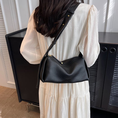 Han Hai Pillow Shoulder Bag