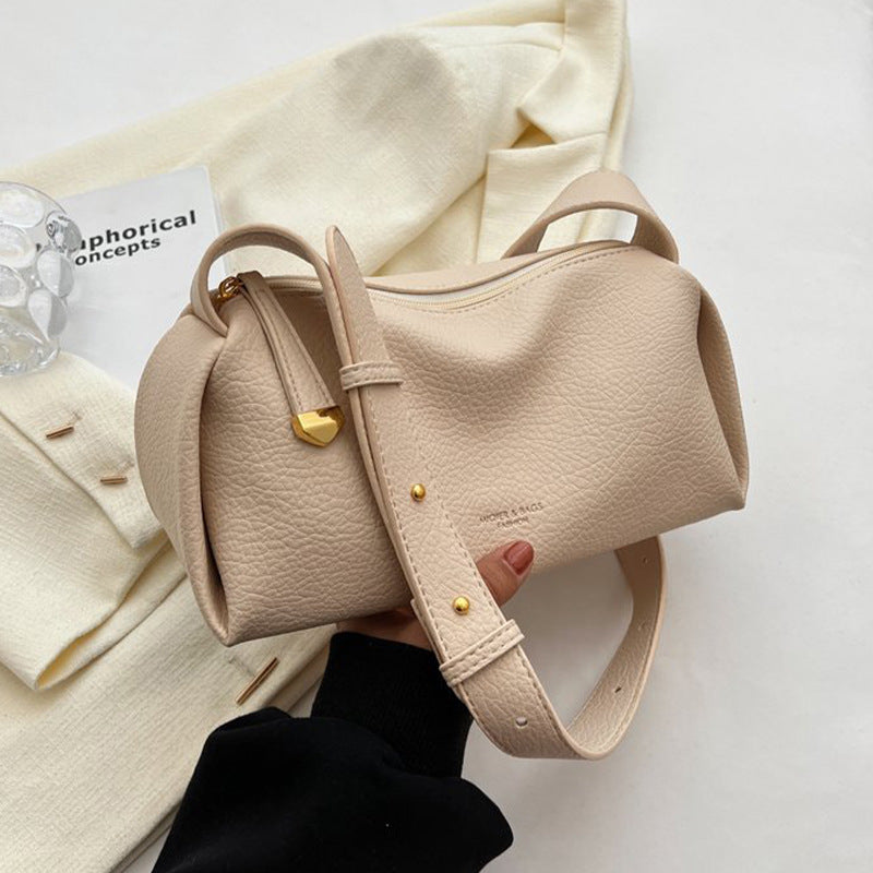 Han Hai Pillow Shoulder Bag